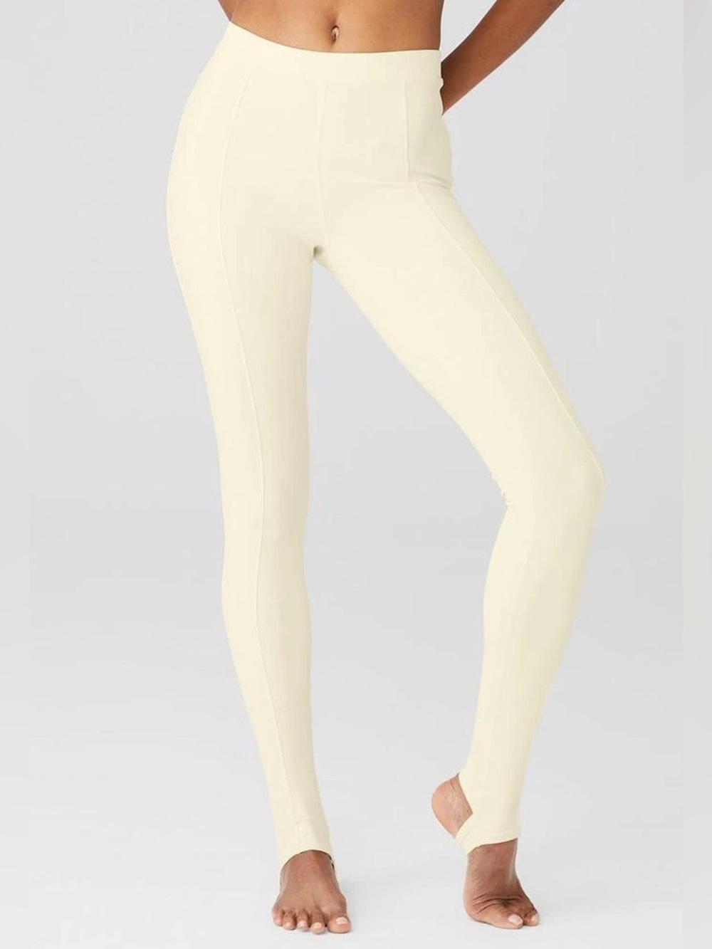 Alo Yoga Airbrush High-Waist Enso Legging size Large in Cream
